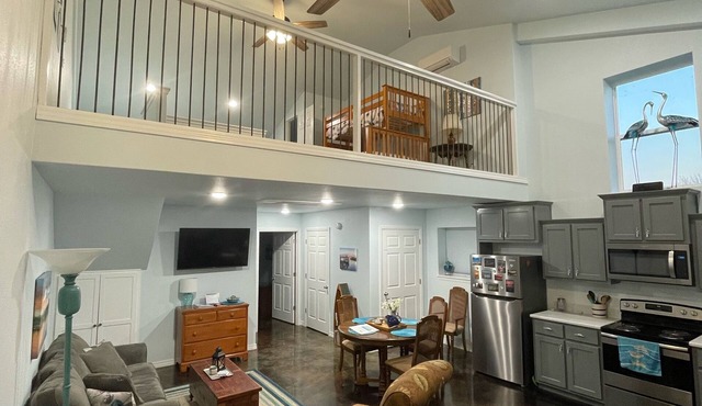 Grand Lake Barndominium 🐟 Close to Wolf Creek & Monkey Island 🐡 Lake access 🐠