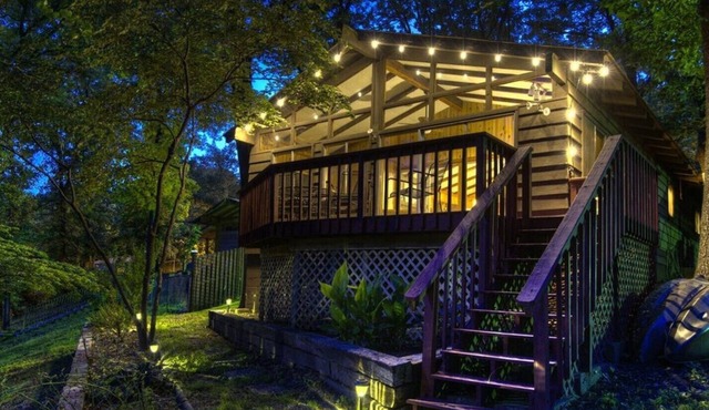 Grand Lakeside Escape with Double Decker Dock!