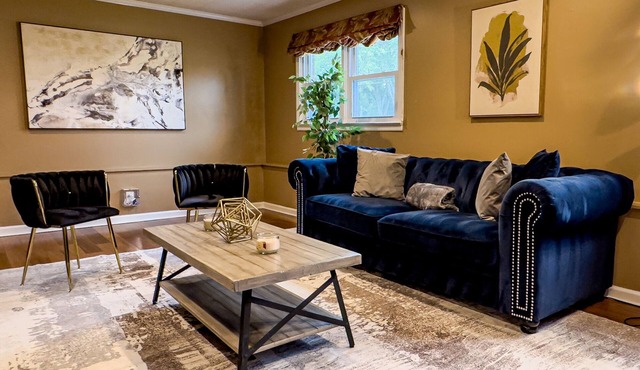 Grand Lakeview Retreat Near Town Game Rm 4BR