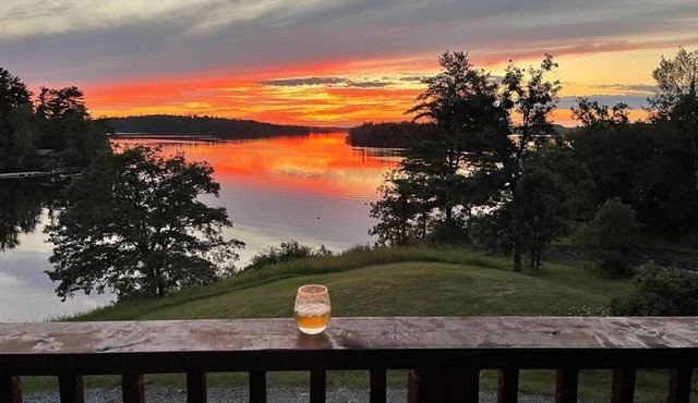 Grand Lodge at White Pine Retreats Fab Sunsets, Totally Refurnished - Sleeps 11