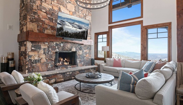 Grand Lodge - Penthouse #505 - Ski-in/ski-out 5 Bedroom Condo
