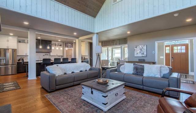 Grand Lodge - Teton Adventure Awaits, Teton Adventure Awaits