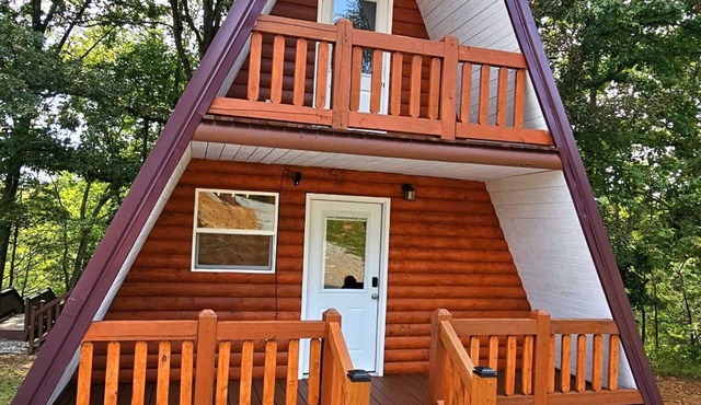 Grand Magnolia Guest House Cabin