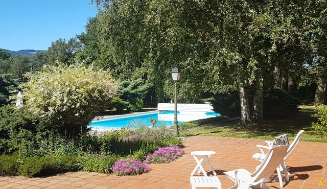 Grand Maison au Calme Avec vue et Piscine Privative - Près du Golf
