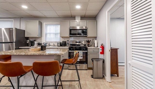 Grand Mansion 9BR-5BA-25Beds | MetLife-NYC-Parking