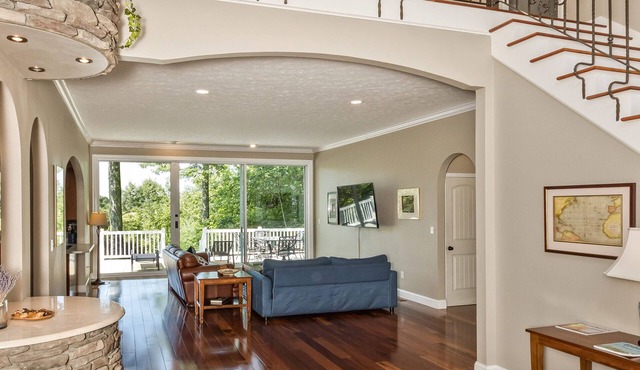 Grand Mountain Getaway near Dupont-Hendersonville, NC by Sunscape Property Management
