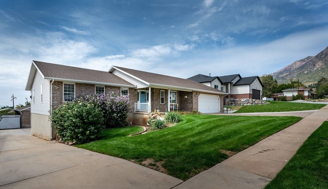 Grand Ogden Lodge | Upper Level + Studio | Hot Tub