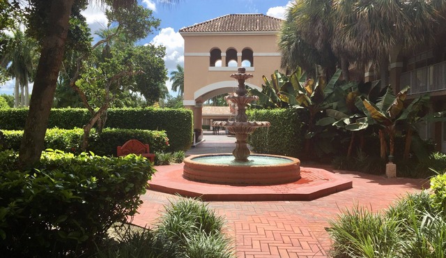 Grand Palms Spa & Golf Resort