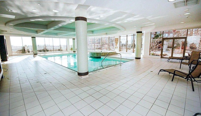 Grand Penthouse - 2BR & 2BTH Walk-in distance to Square One Mall