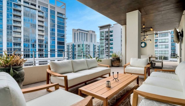 Grand Penthouse Residence
