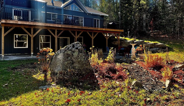 Grand Pine House, Modern Country House close to adventure!