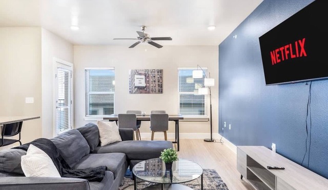 Grand Prairie 1BR | IKEA, Epic Waters, Bass Pro