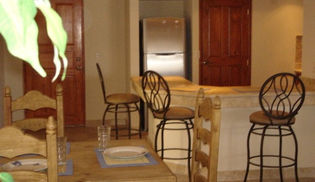 Grand Presidential Suite on the Marina! Huge 4 bed, 4 bath, sleeps up to 16!