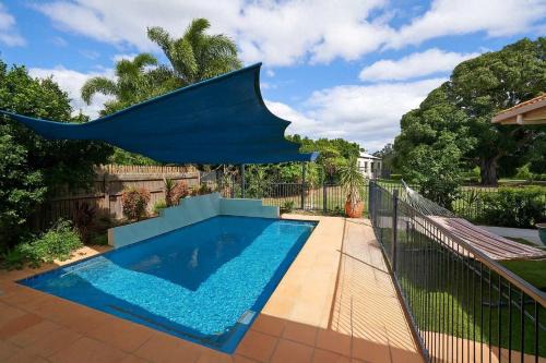 Grand Riverside Retreat in Annandale & Pet Friendly Space for All in Townsville