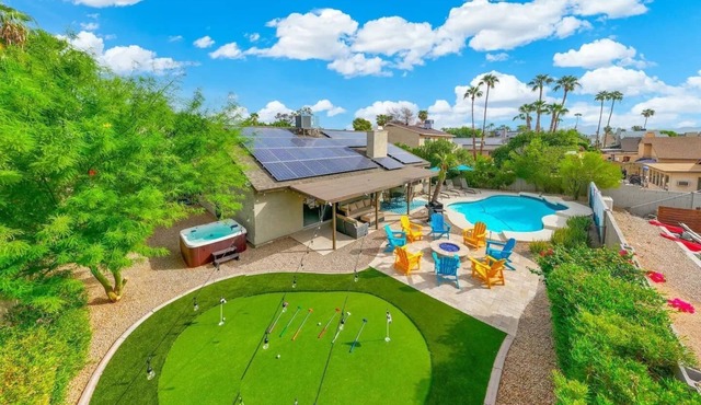Grand Scottsdale Escape + Luxe Backyard Amenities! Dining & Shopping Nearby!