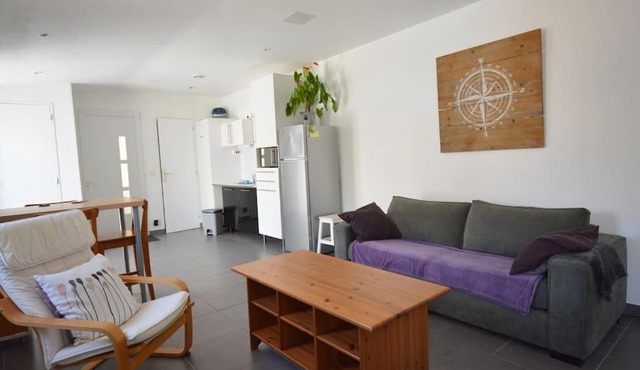 Grand studio indépendant avec jardin