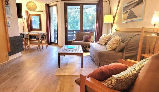 Grand Studio Lumineux au Calme Avec Jolie vue