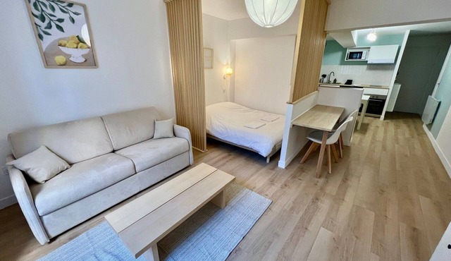 Grand studio lumineux dans le centre historique