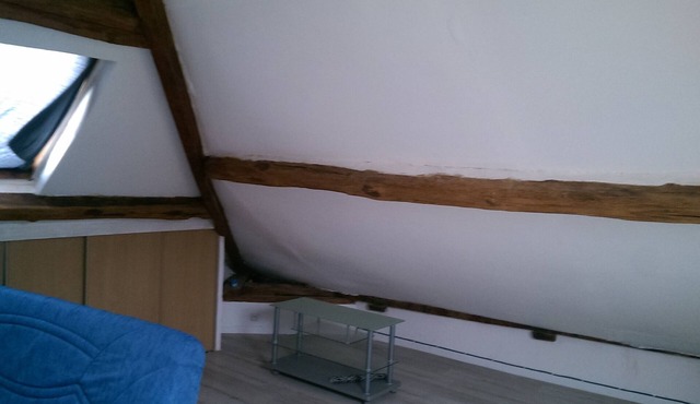 Grand Studio Meublè Independant Dans Maison au Coeur du Village