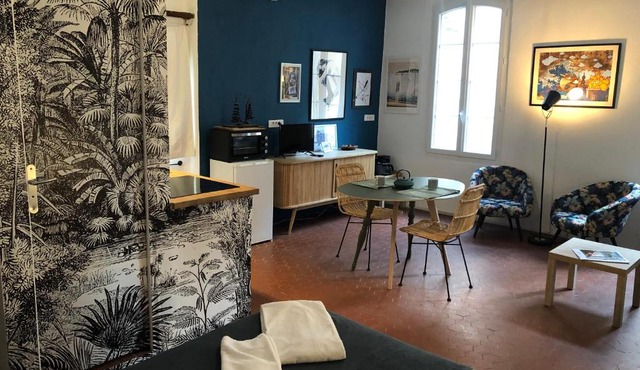 Grand Studio Rue du Panier