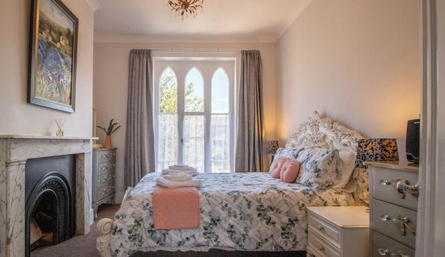 Grand Suite | Heart of Herne Bay | 300m from beach