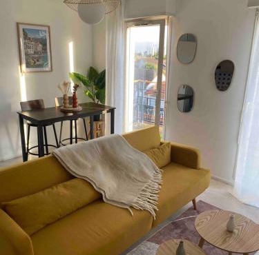 Grand T2 45m2 avec Parking & Balcon proche Paris