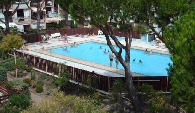 Grand T3 luxury duplex in highly sought after residence