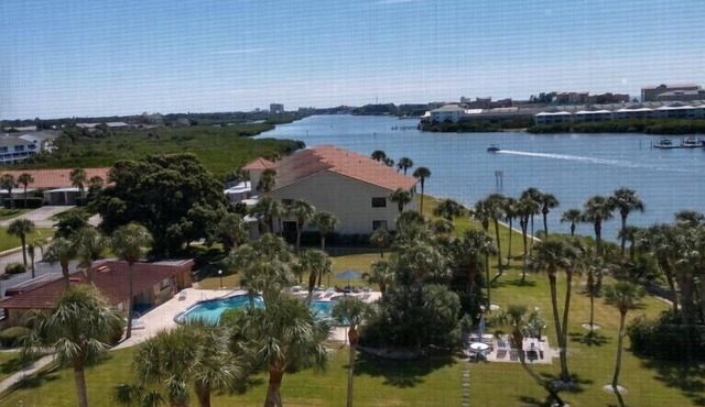 GRAND VIEWS of the INTRACOASTAL and GULF of MEXICO, furnished, waterfront condo.
