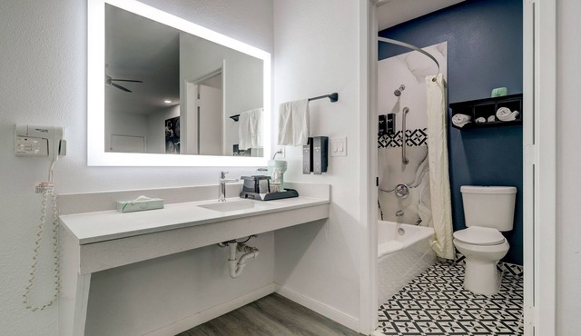 Grand Villa Inn Galleria