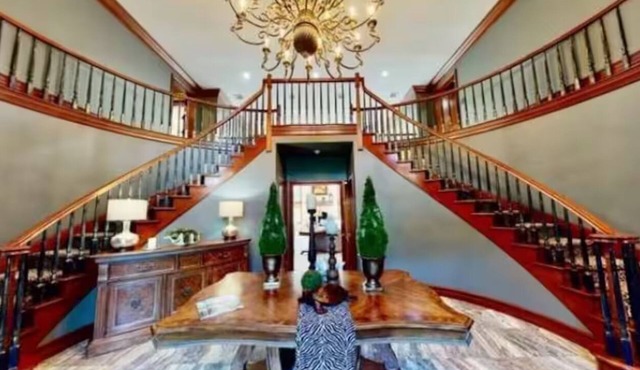 Grand Villa Sparta /pool koi pond cinema game room