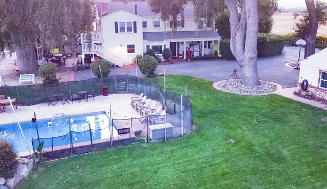 Grand Wine Country 6BR Retreat Hot Tub & Views