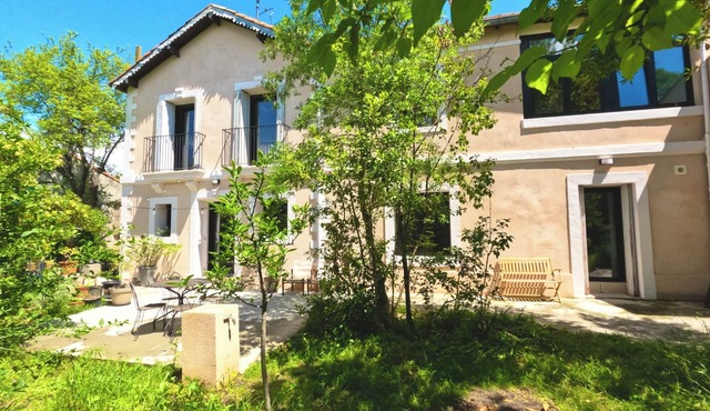 Grande Bastide de 1890 au Bord de la Rivière