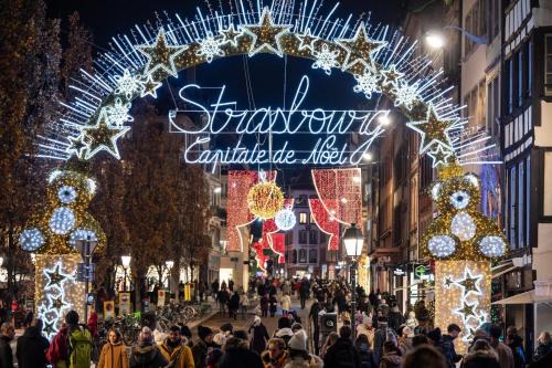 Grande Chambre Climatisée 1 à 4 couchages
