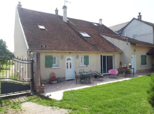 Grande Chambre d'Hôte proche Disneyland et Parc des Félins