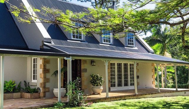 Grande Eden Estate Main House - Private Peaceful - Saltwater Pool Infrared Sauna