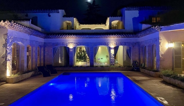 Grande et Luxueuse Propriété Familiale