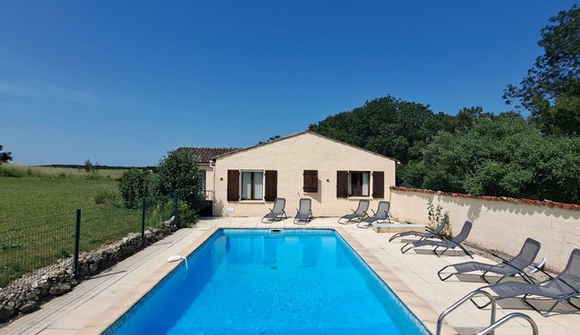 Grande Villa Avec Piscine Privée