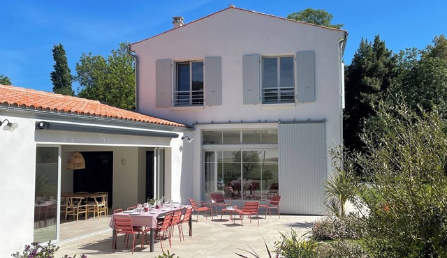 Grande Maison Neuve, Lumineuse Située à 550 m de la Plage
