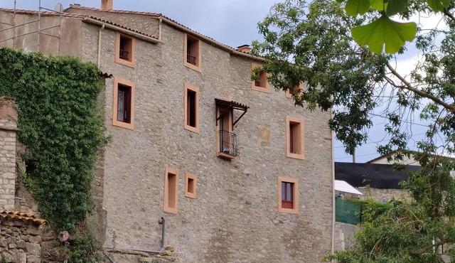 Grande Maison à 5min du Musée des Dinosaures D'espéraza Petits Chiens Acceptés !