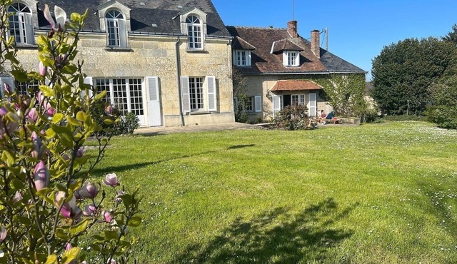 Grande Maison à Trôo Dans un Parc de 7000 Mètres Carrés