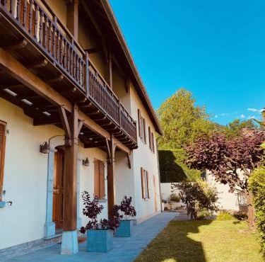 Grande maison avec jardin