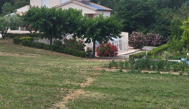 Grande Maison Avec Piscine Chauffée et spa