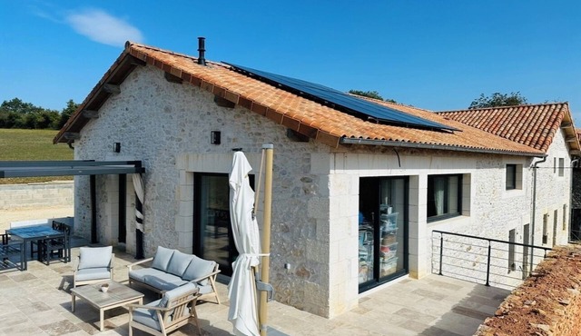 Grande Maison Confortable à la Campagne. Idéal Pour les Retrouvailles en Famille