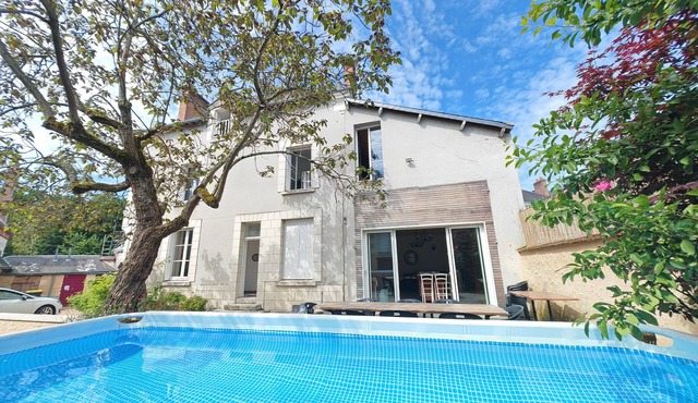 Grande Maison de Bourg 12 Couchages à 700m du Château de Cheverny