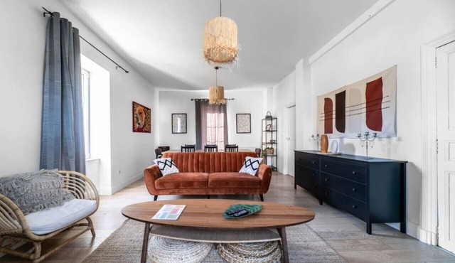 Grande Maison Design, jardin, patio et parking