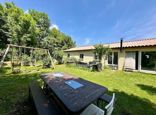 Grande maison en Cévennes,montagne, lacs, rivières