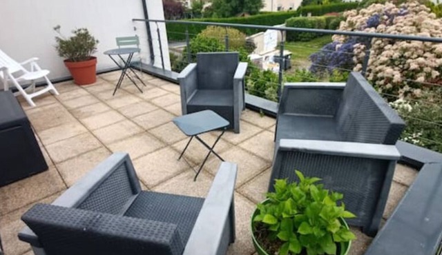 Grande Maison Entière sur Terrain Clos Sans vis à vis