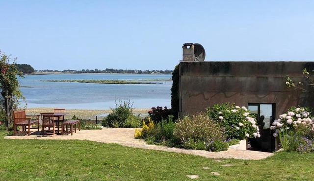 Grande maison face à la mer sur l'île Aux Moines