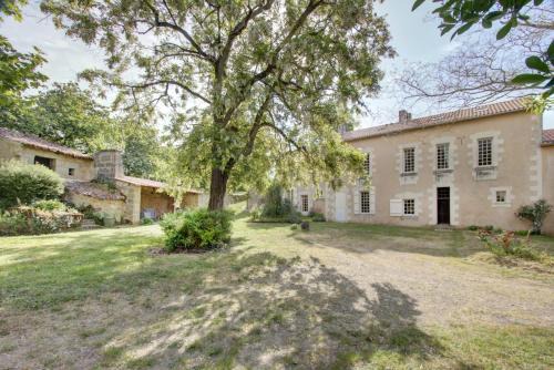 Grande Maison Familiale - Doué-En-Anjou