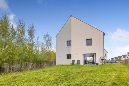 Grande maison familiale avec jardin, proche Paris & Orly